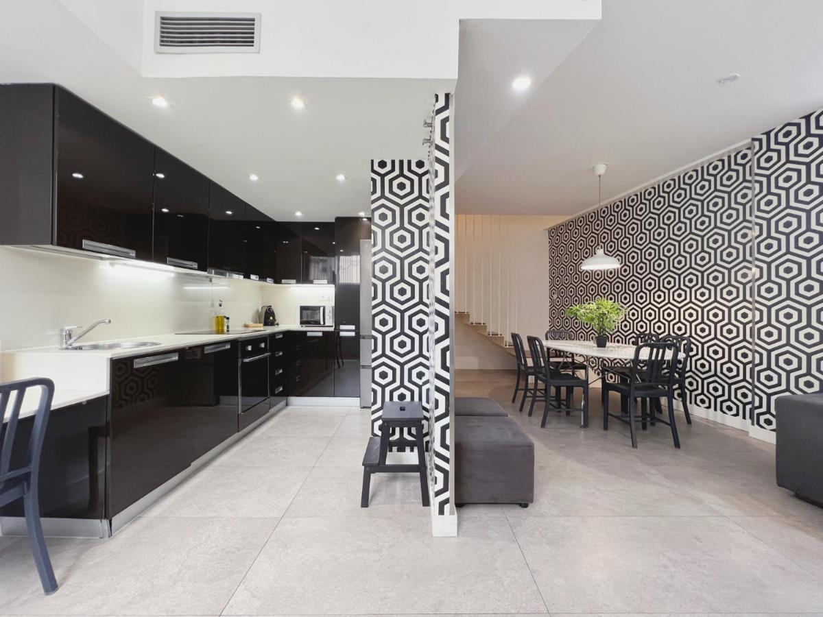Stay U-Nique Apartments Pellaires Barcelona Eksteriør billede